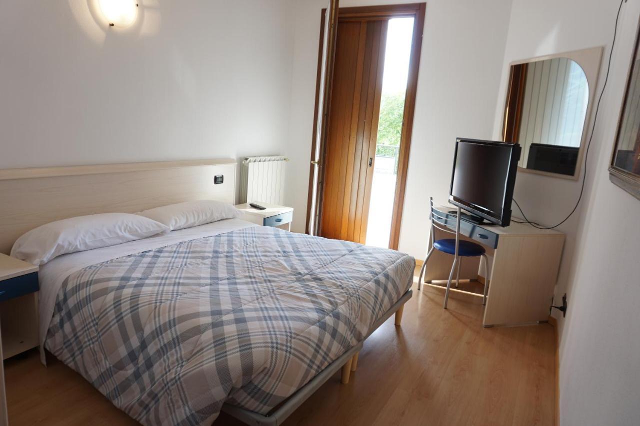 B&B La Villetta برينو المظهر الخارجي الصورة