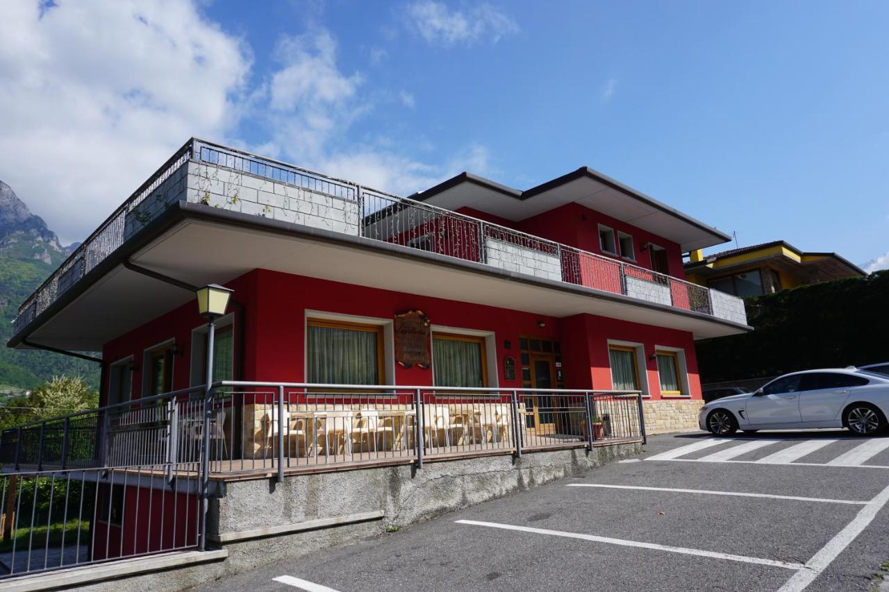B&B La Villetta برينو المظهر الخارجي الصورة
